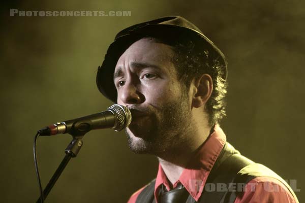 CHARLIE WINSTON - 2009-03-02 - PARIS - La Maroquinerie - Charlie Winston Gleave